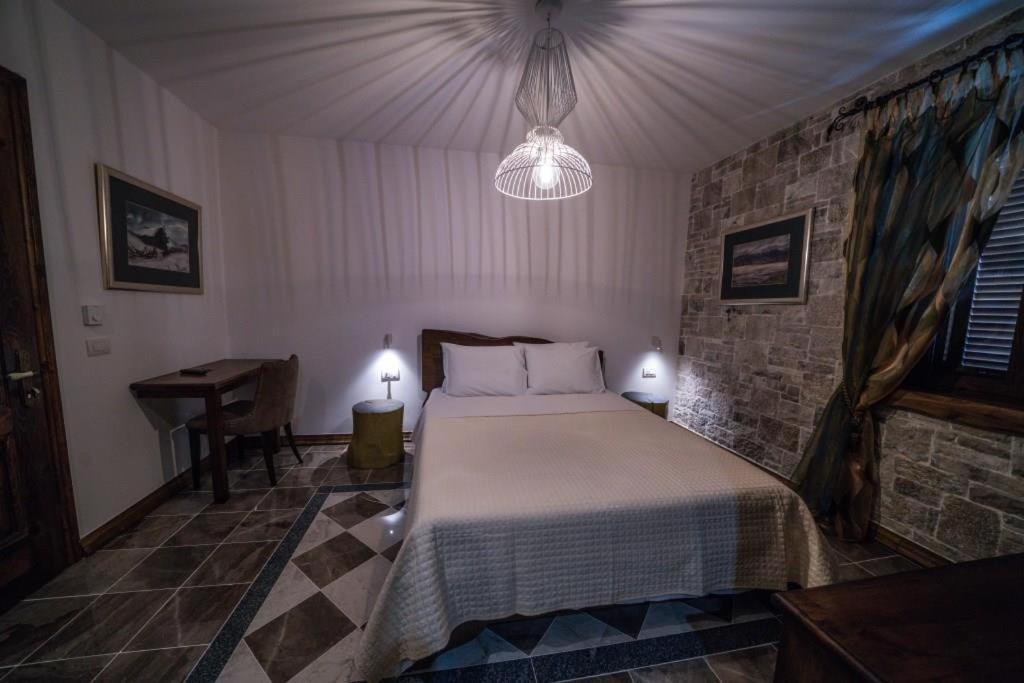 Korca Boutique Hotel Экстерьер фото
